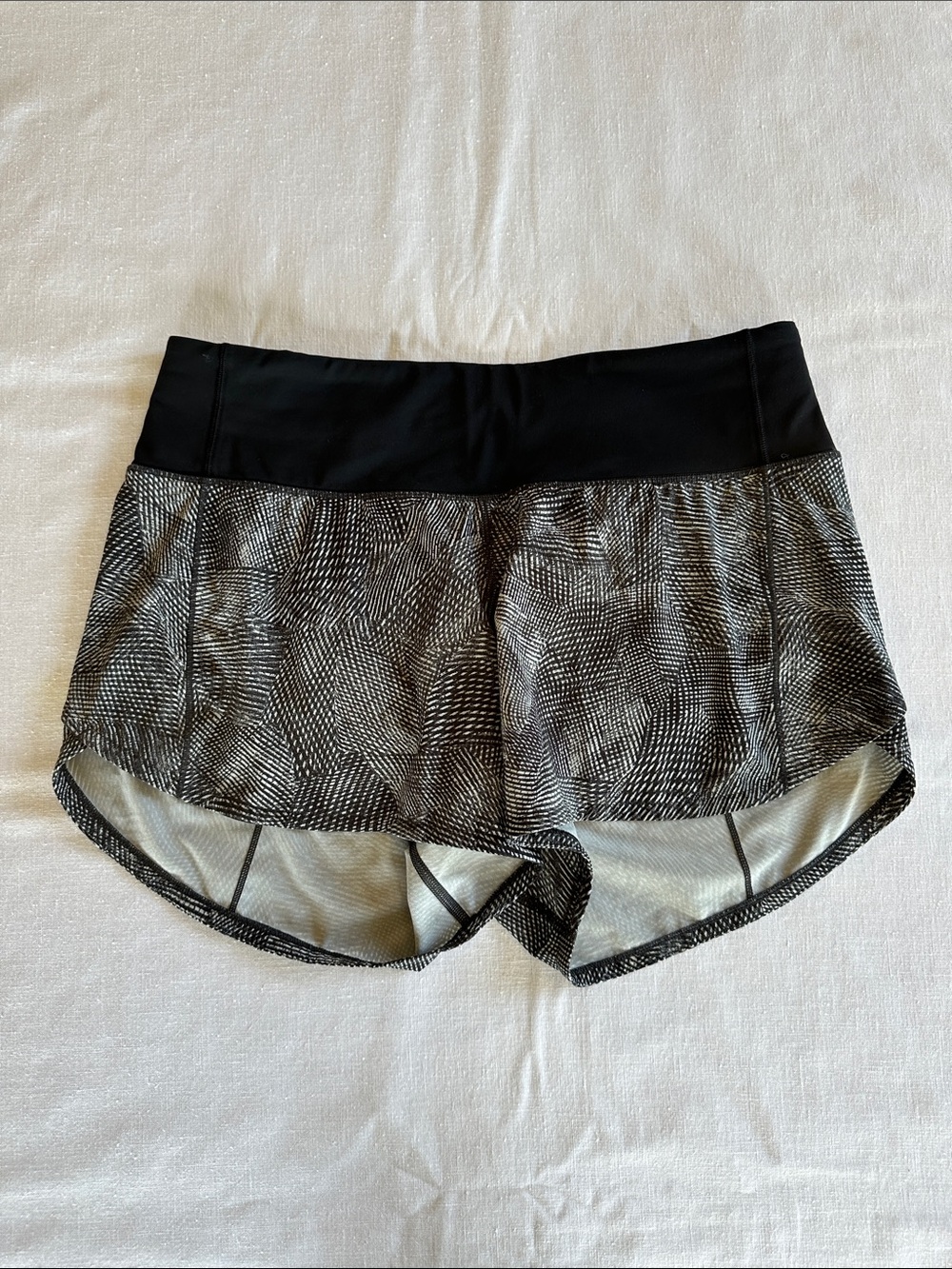 Lululemon Speed Up Short 6 Velocity Mesh Island Mist Black